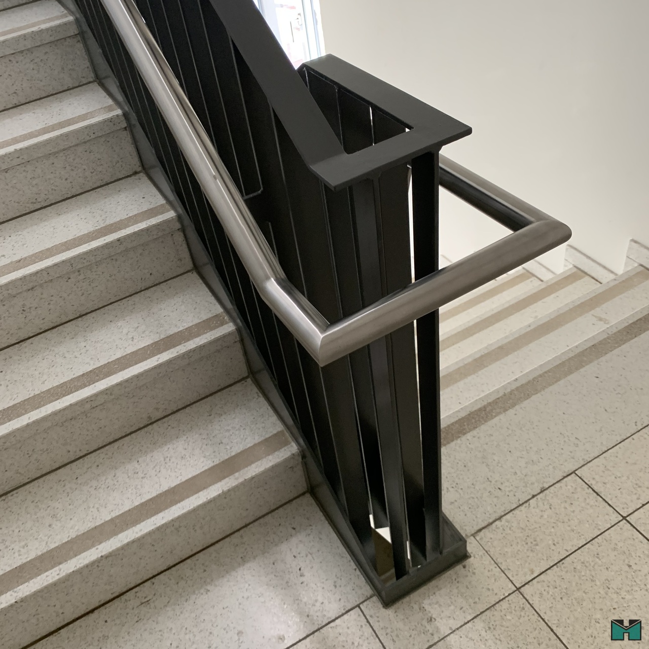 Geländer und Handläufe - 05bcca08-fd9e-4e8d-97b5-c69162cfcabe