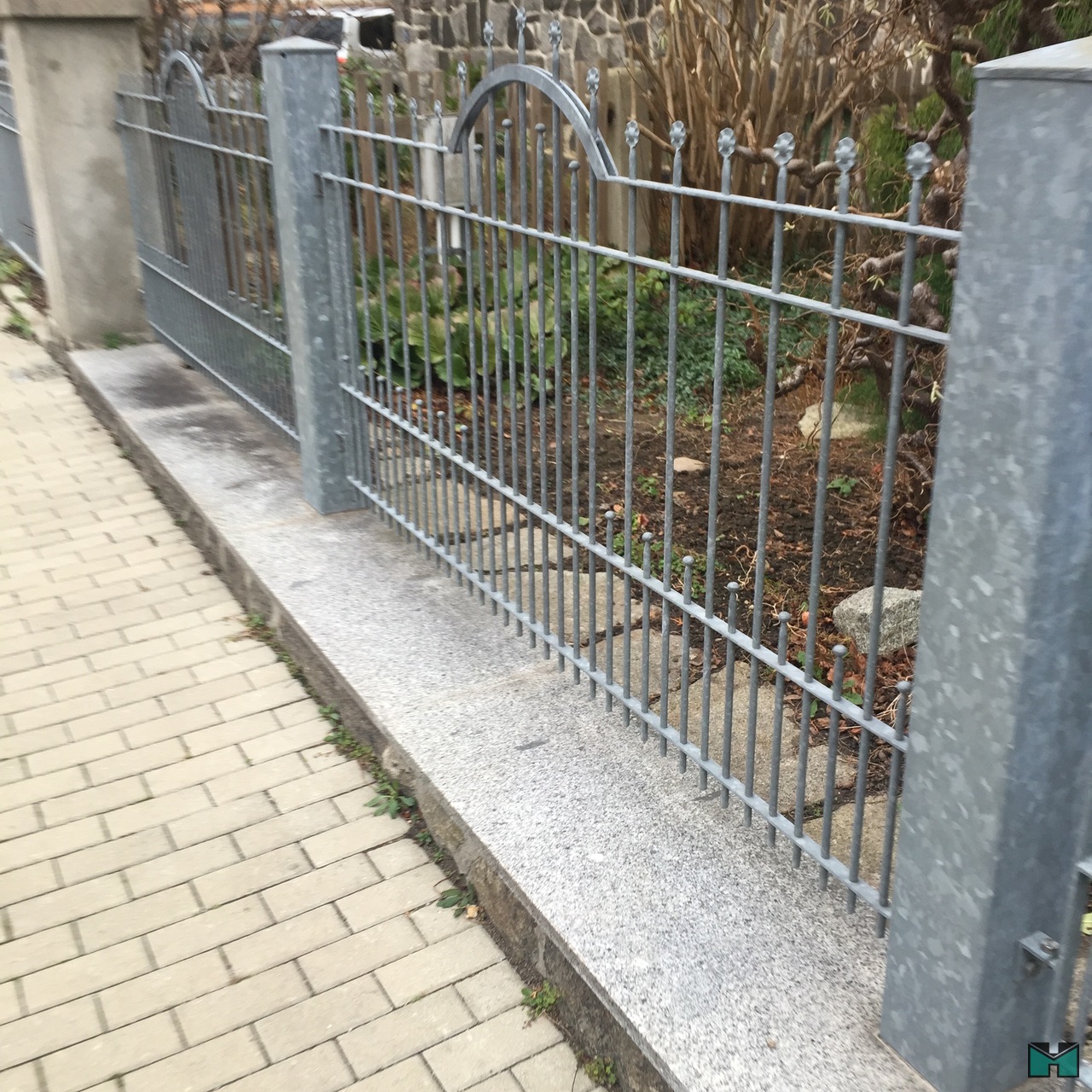 Geländer und Handläufe - c37b9c38-d085-4095-a571-b3bda7b7f111