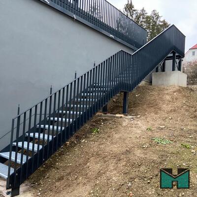 Treppenkonstruktionen | Metallbau Hoppenrath
