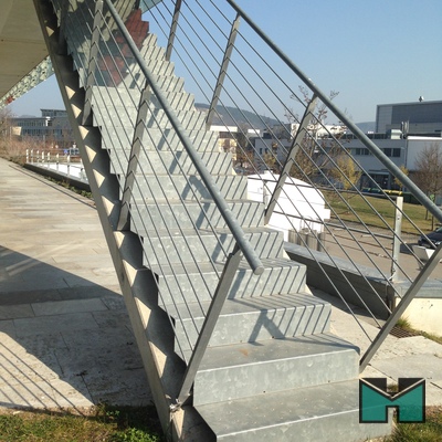 Treppenkonstruktionen | Metallbau Hoppenrath