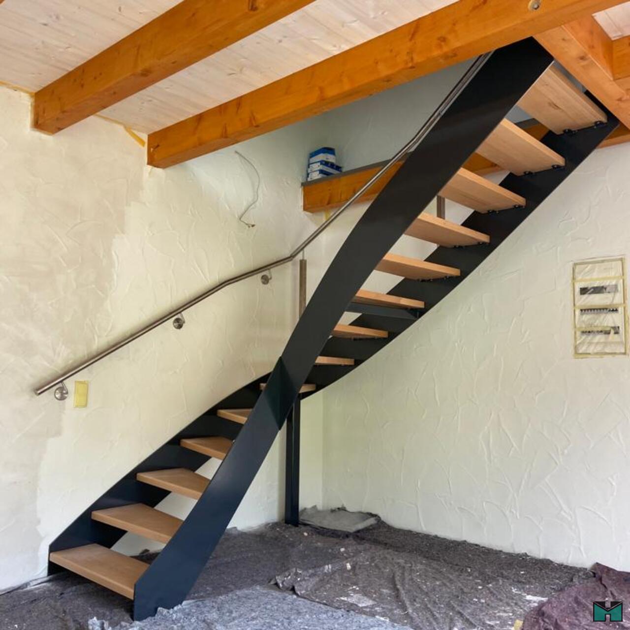 Treppenkonstruktionen - 0200185f-5c16-4cda-bbb7-7eb212fb5f4f